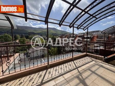 Тристаен, 169m²