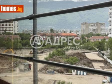 Двустаен, 75m²