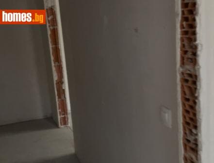 Двустаен, 68m²