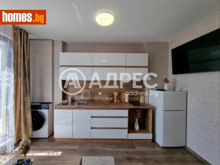 Двустаен, 77m²