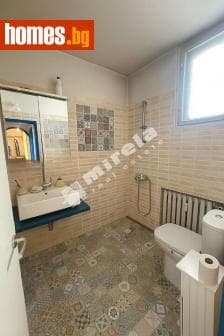 Тристаен, 101m²