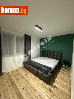 Тристаен, 63m²