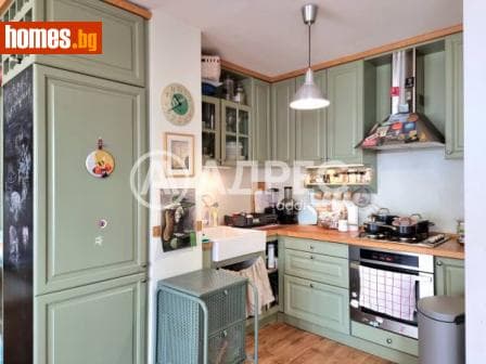 Двустаен, 92m²
