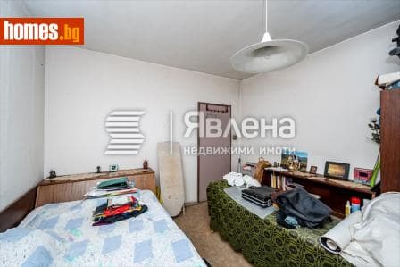 Тристаен, 91m²