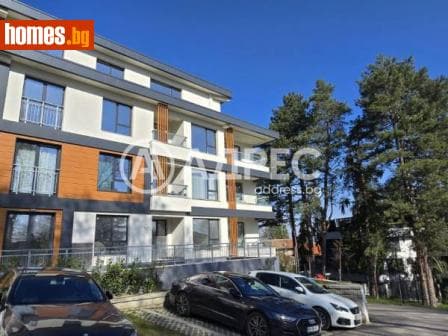 Тристаен, 120m²