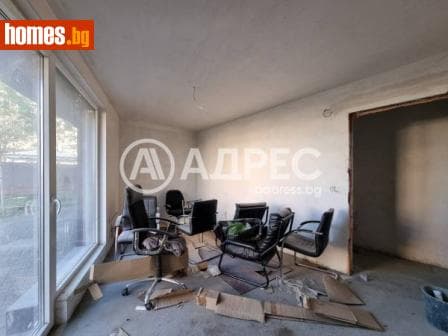 Двустаен, 107m²