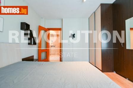 Тристаен, 113m²