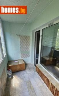 Едностаен, 44m²