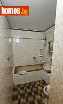 Едностаен, 44m²