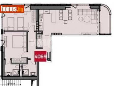Тристаен, 123m²