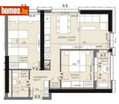 Тристаен, 96m²