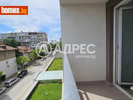 Тристаен, 121m²