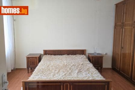 Двустаен, 80m²