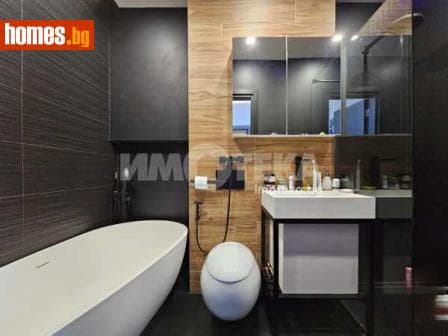 Многостаен, 546m²