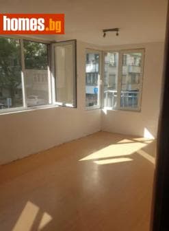 Двустаен, 81m²