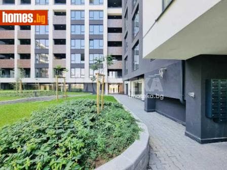 Тристаен, 122m²