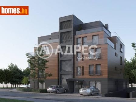 Тристаен, 105m²