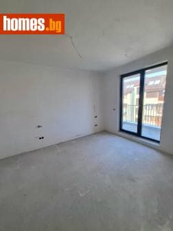 Двустаен, 74m²