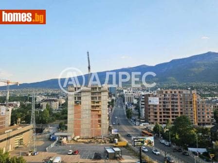 Тристаен, 100m²
