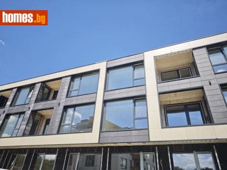 Тристаен, 115m²