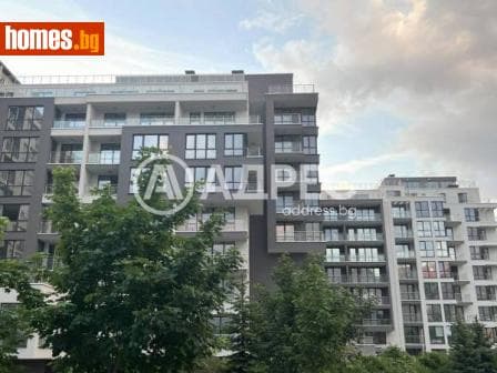 Тристаен, 116m²