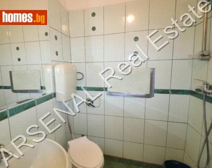 Двустаен, 70m²