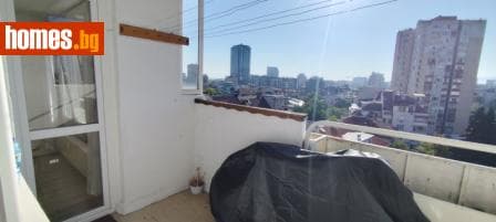 Тристаен, 90m²