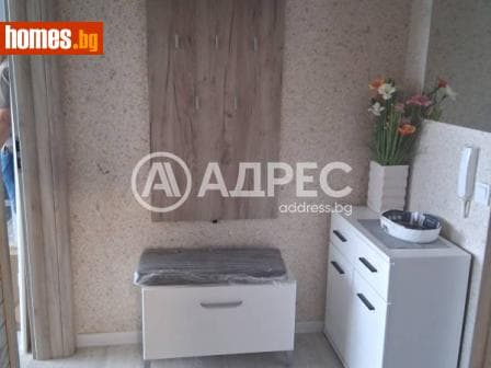 Двустаен, 67m²