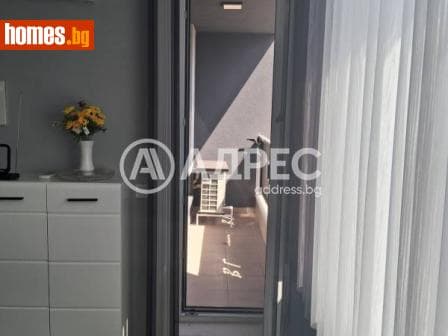 Двустаен, 67m²
