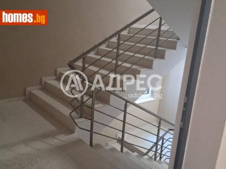 Двустаен, 67m²