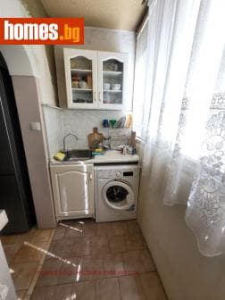 Тристаен, 85m²