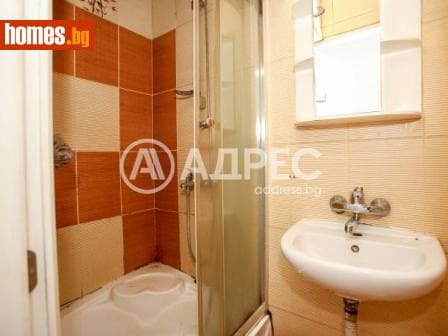 Тристаен, 88m²