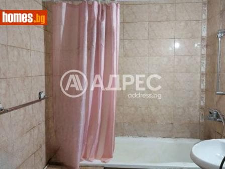 Тристаен, 88m²