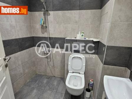 Двустаен, 71m²