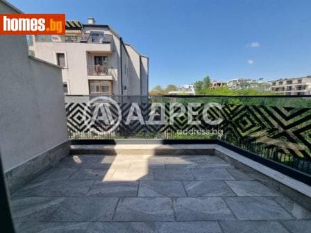 Двустаен, 82m²