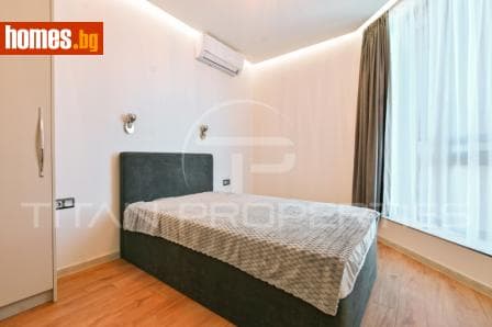 Тристаен, 111m²