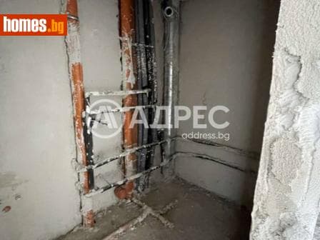 Двустаен, 63m²