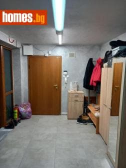 Четиристаен, 217m²