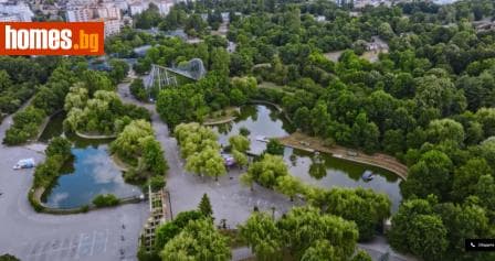 Тристаен, 130m²