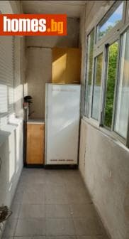 Двустаен, 65m²