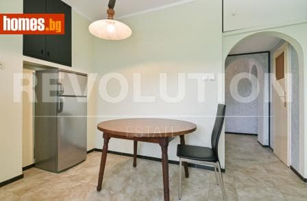 Двустаен, 67m²