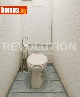 Двустаен, 67m²