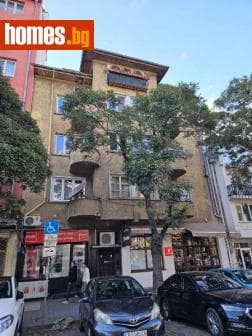 Тристаен, 75m²