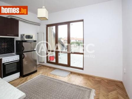 Тристаен, 118m²