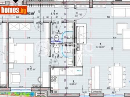 Тристаен, 136m²
