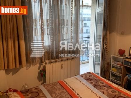 Тристаен, 113m²