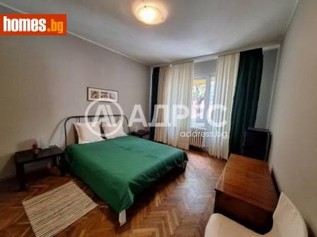 Двустаен, 77m²
