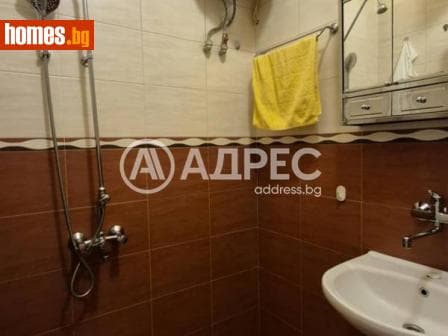 Тристаен, 108m²
