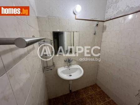 Двустаен, 59m²