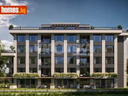Тристаен, 104m²